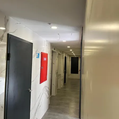 アパート Koeyluem Bostanci Residence-3 イスタンブール