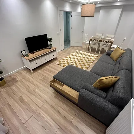 Apartment Koeyluem Bostanci Residence-3